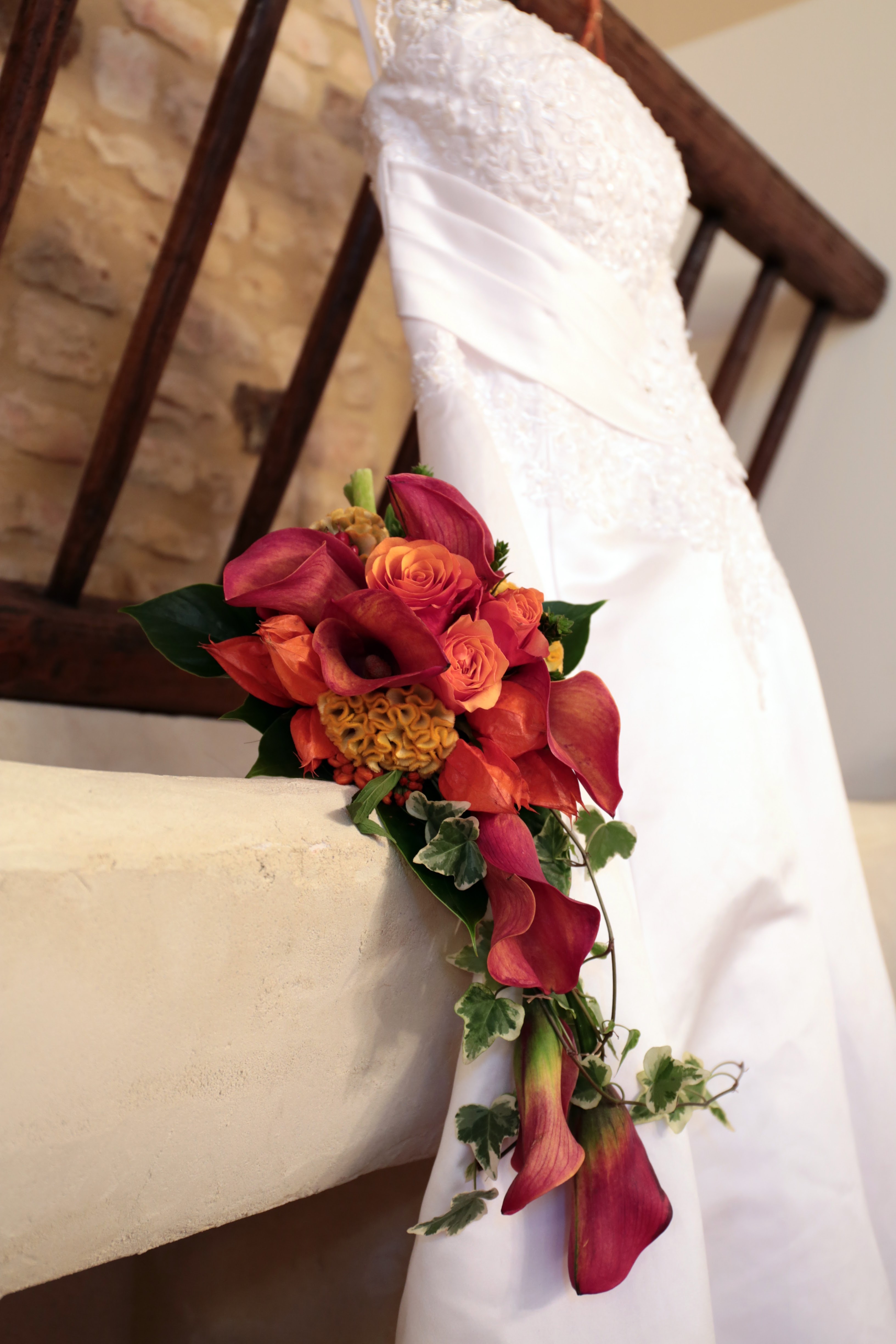 Bouquet tombant de mariée pour mariage en automne